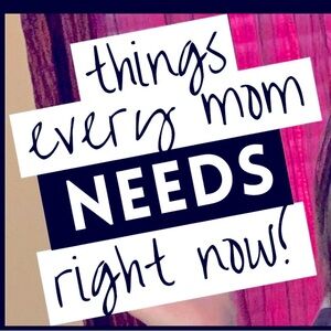 Things Moms Love (Birthday/Mothers day) just to show you love her).